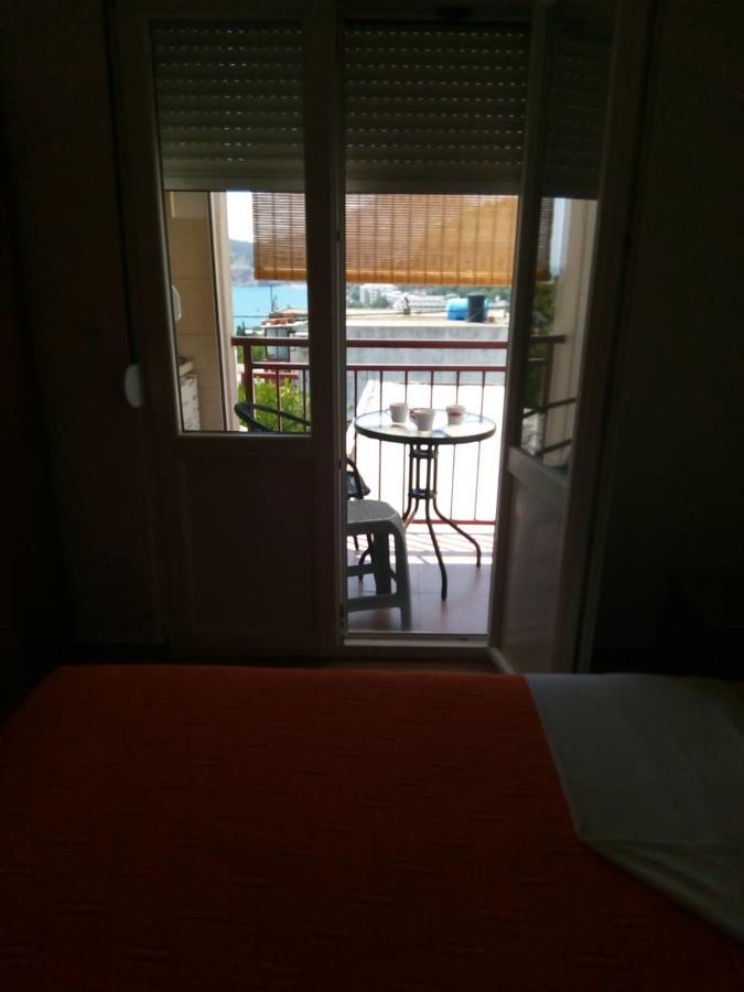 Apartmani Ceca 012 Сутоморе Екстериор снимка